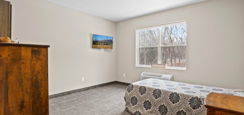 Picture of Senior Assisted Living Living Care Eden Prairie MN - Suite Living ...